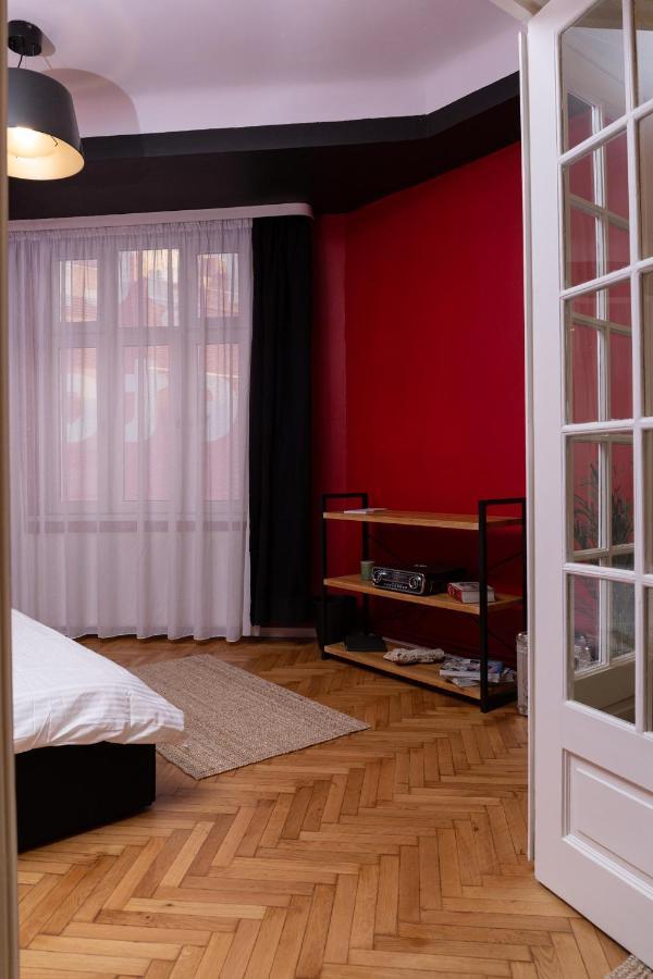 Color Aparments Coposu Blv Apartment Bukares Bagian luar foto