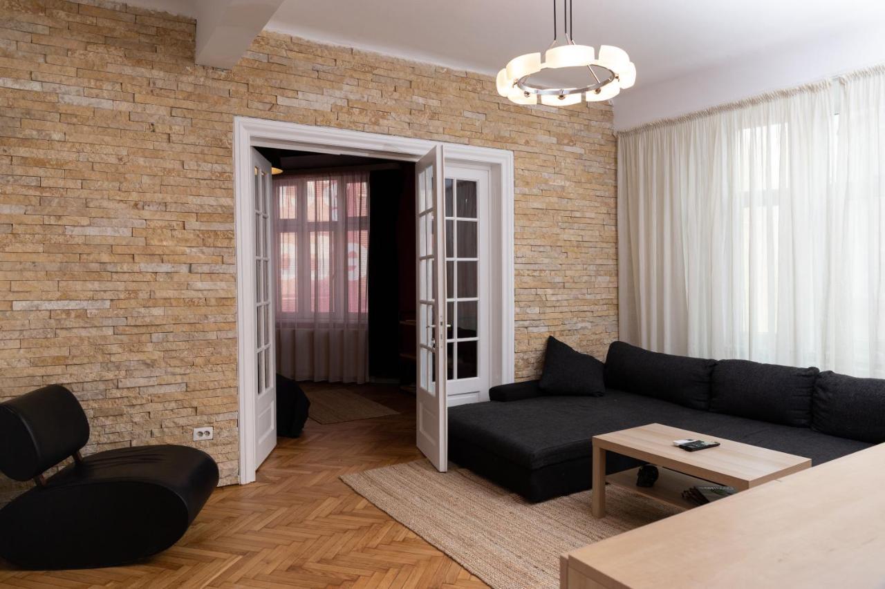 Color Aparments Coposu Blv Apartment Bukares Bagian luar foto